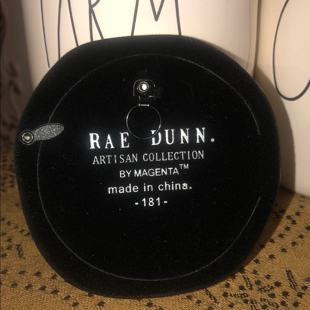 Rae Dunn FAMILY Mini Round Photo Frame - Picture 3 of 6